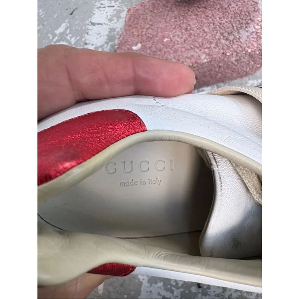 Gucci please look